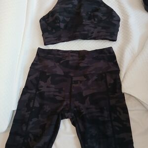 I Live For LEGGINGS Dark Camo Activewear Set Size 6